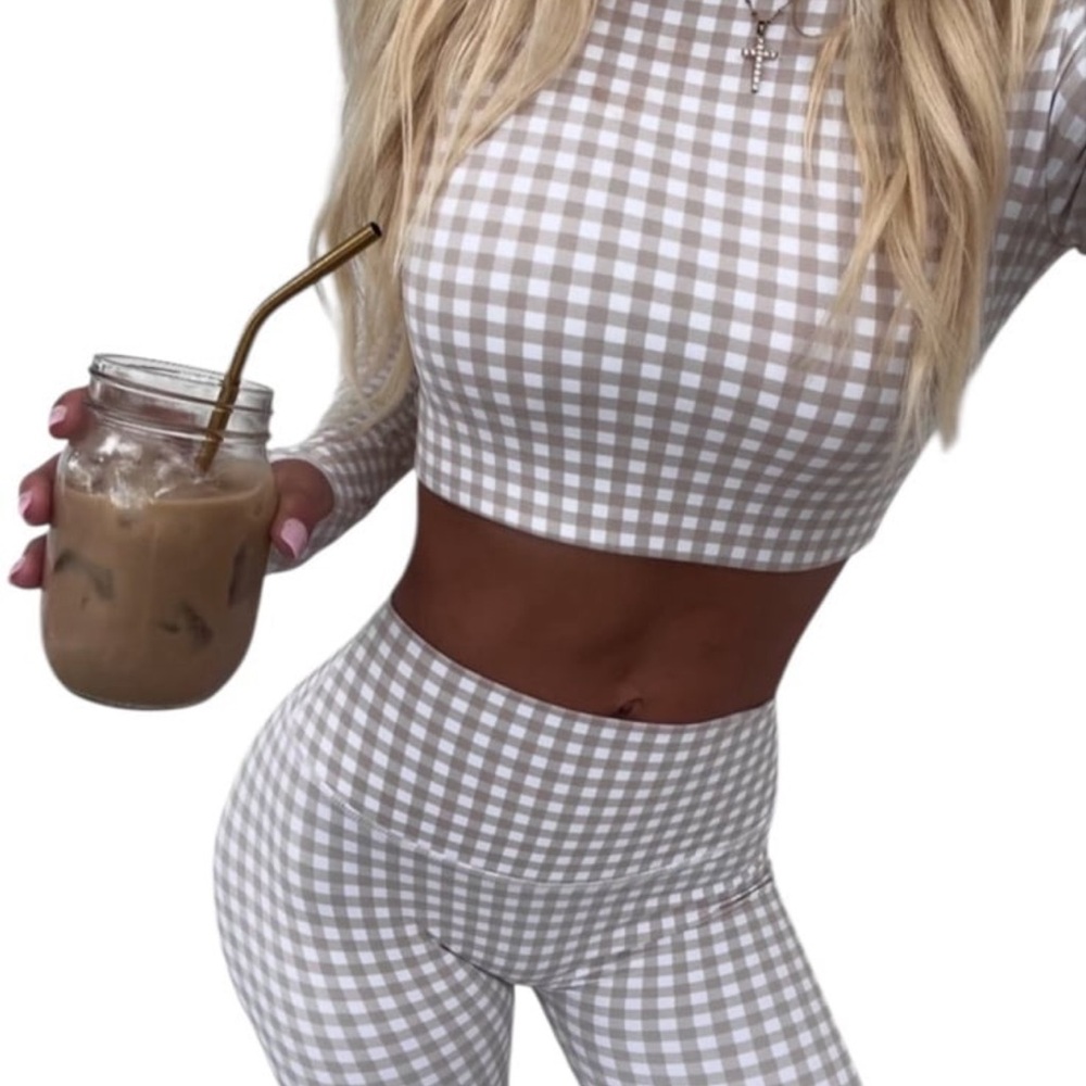 Astoria Medium Luxe Balance  Beige Gingham Leggings and Sports Top Brand New